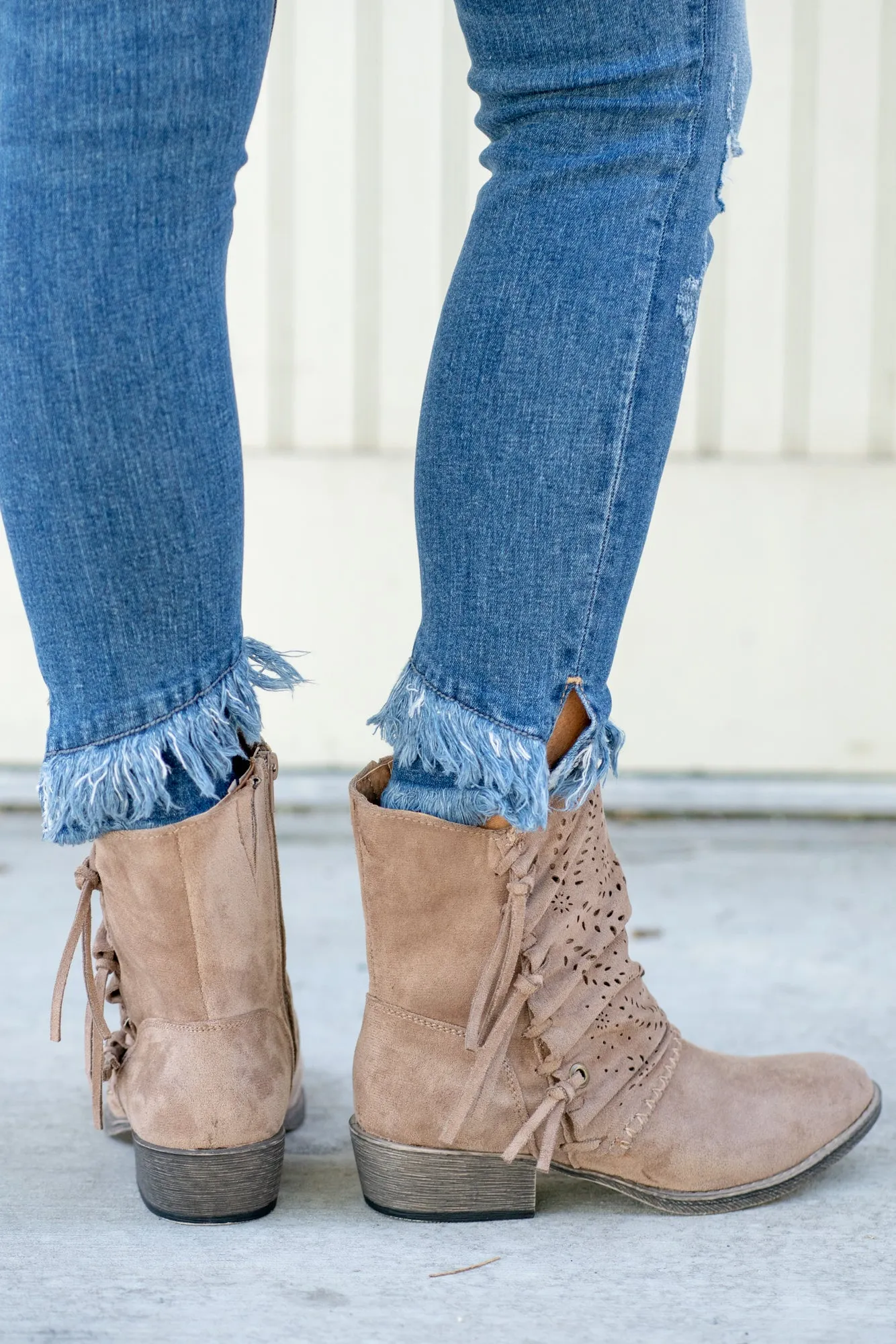 Sydney Lace Tied Booties - Taupe