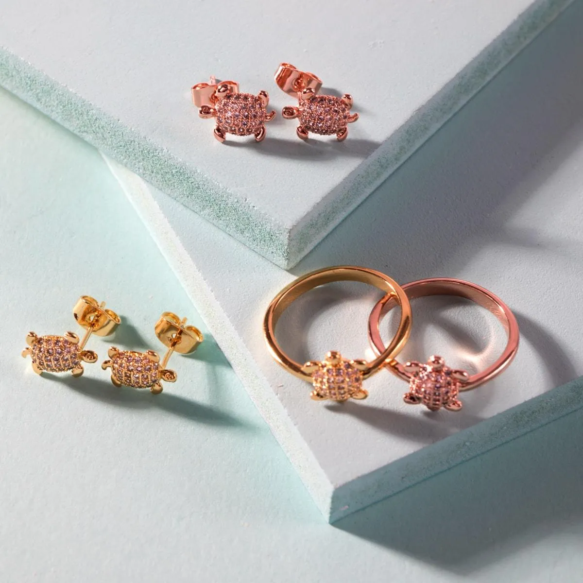 Tortuga | Gold Vermeil | CZ Diamond Sea Turtle Ring