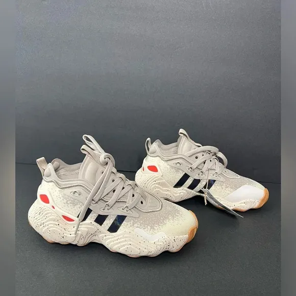 Trae Young 3 J Adidas basketball shoes sneakers size US 4 modern futuristic