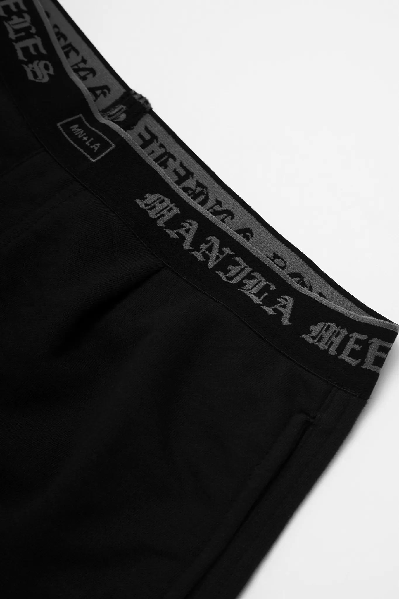 TRAINING SHORTS IN ANTHRACITE