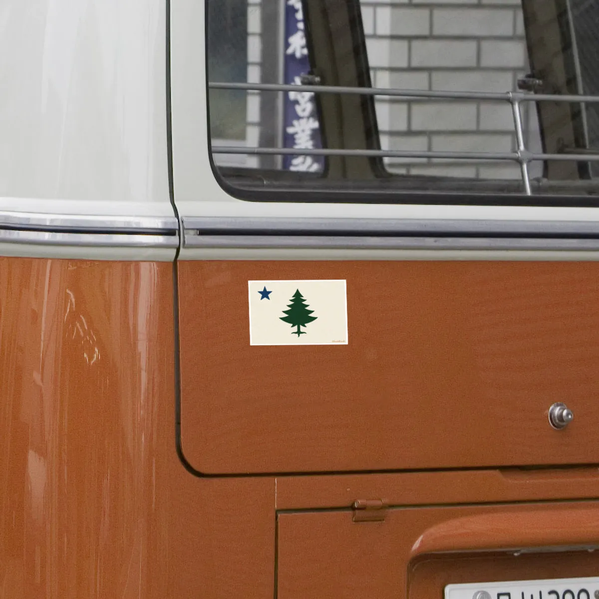 Vintage Maine Flag Sticker