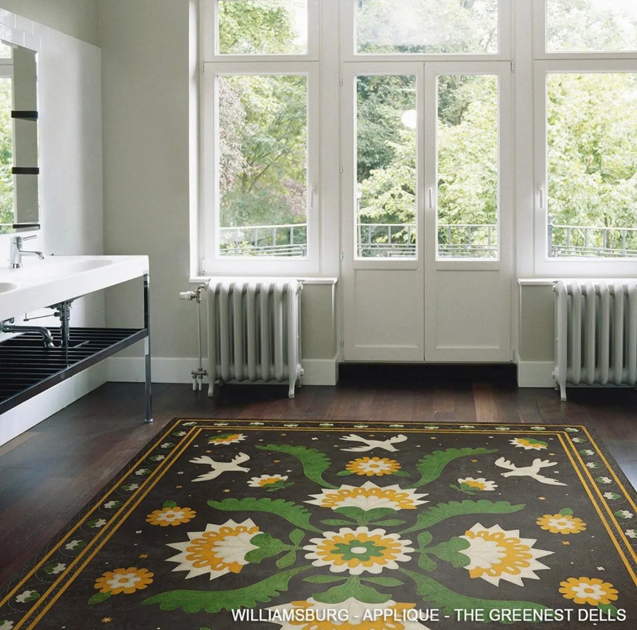 Williamsburg Applique "The Greenest Dells" Vinyl Floorcloth - Spicher & Co.