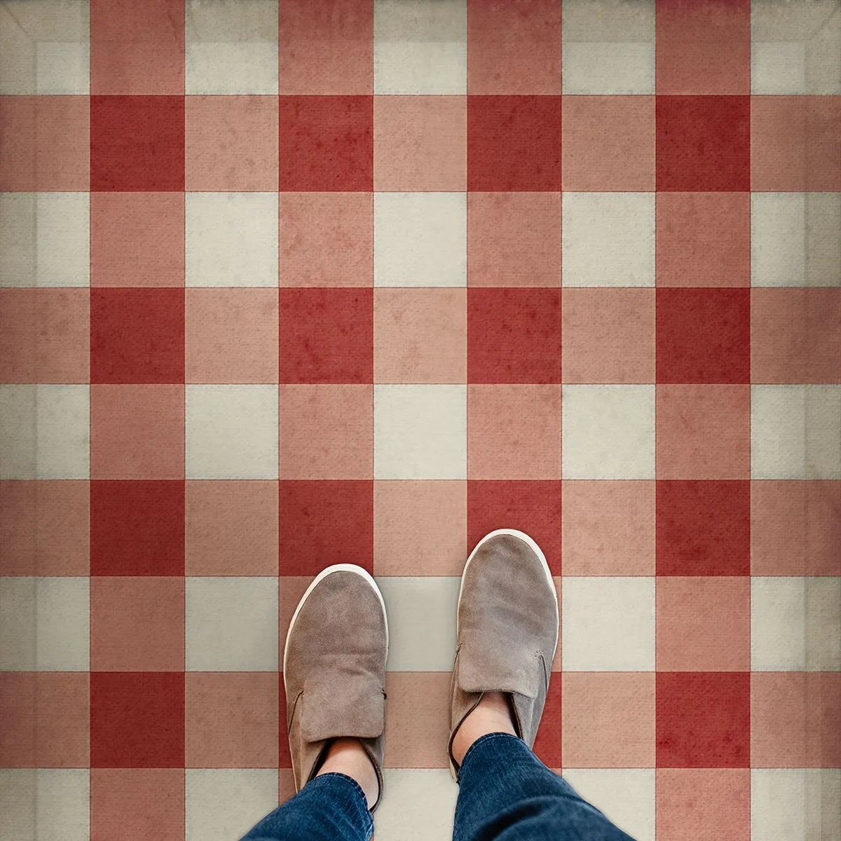 Williamsburg "Gingham Canvas- Red" Floorcloth - Spicher & Co.
