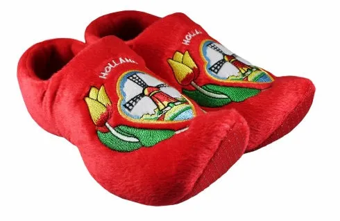 Wooden shoe slippers